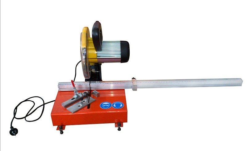 鋁材手提切角機