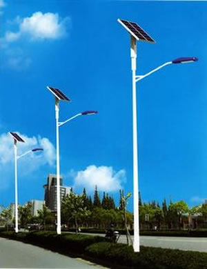 路燈桿行業如何開拓發展新局面