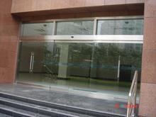 上海嘉定區(qū)新成路自動門維修感應門不能調速維修