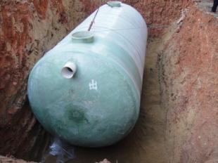 江西贛強廠家批發(fā)、零售、訂做玻璃鋼化糞池