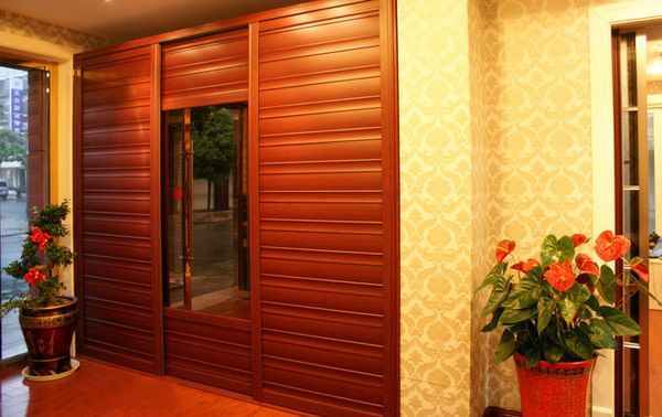 衣柜行業不成熟  理性消費難管用