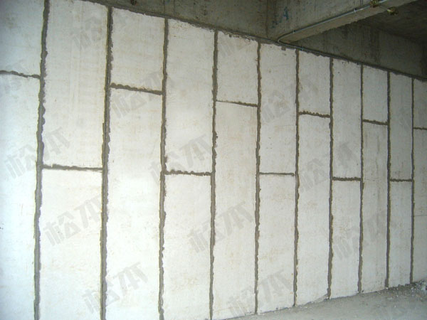 輕質(zhì)復(fù)合墻板廠家，輕質(zhì)節(jié)能墻材,輕質(zhì)墻板直銷