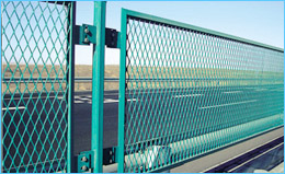 安平廠家供應高速護欄網 機場護欄網 園林護欄網