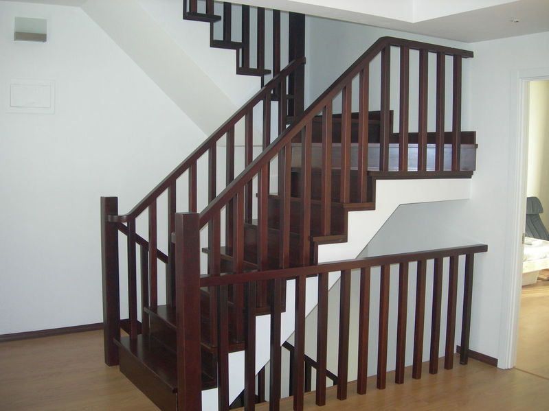 旋轉樓梯，家居樓梯