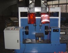 腳手架雙槍環(huán)縫焊接機(jī)之不銹鋼焊機(jī)焊縫帶狀組織