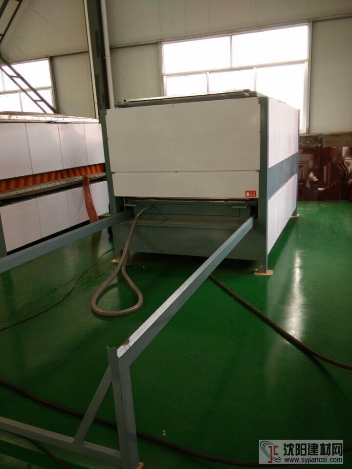 成型門框木紋轉印機