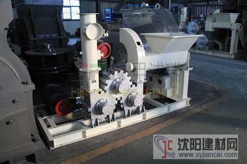 FTG粉體包覆式改性機設備，甲浦瑞新型高效改性機