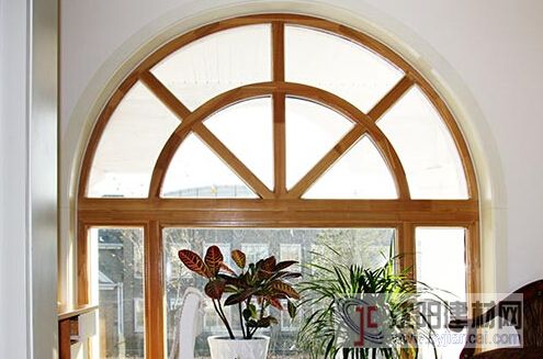 圓弧形鋁包木復合窗
