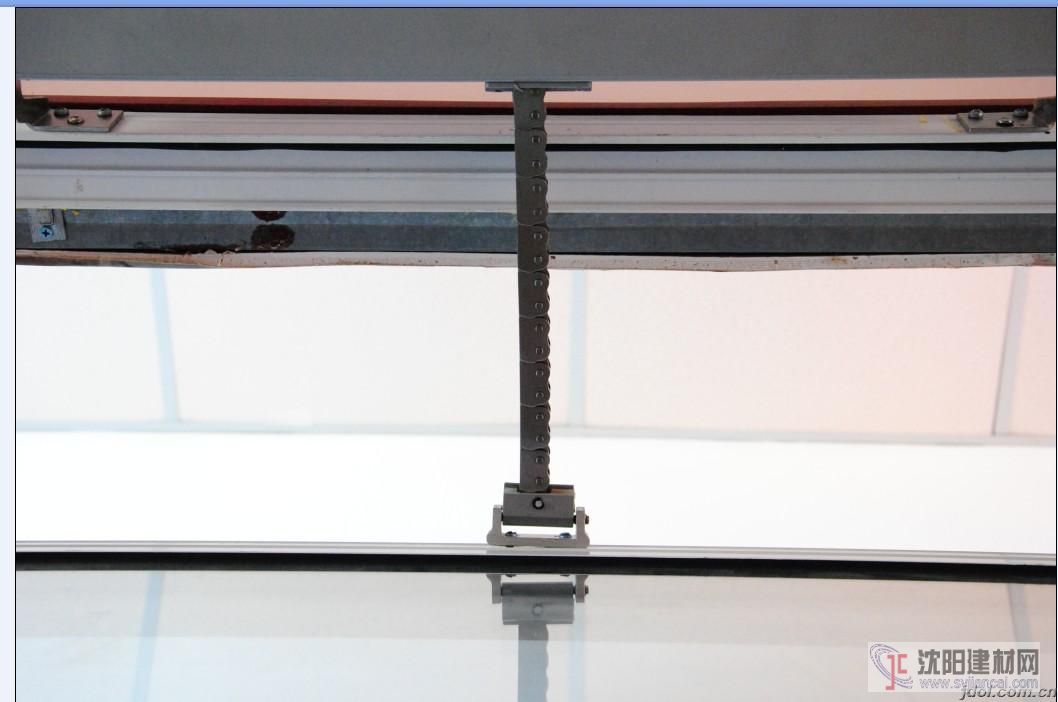 鴻威電動(dòng)開(kāi)窗器鞍山電動(dòng)開(kāi)窗機(jī)廠商