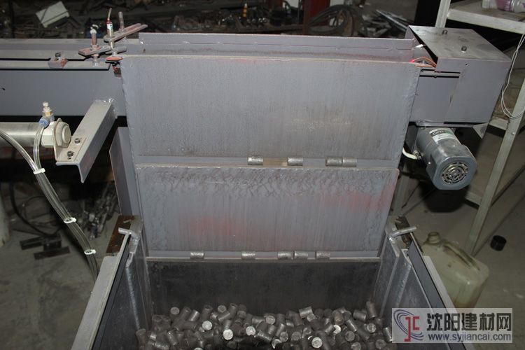 全自動上料機廠家，熱鍛自動上料機