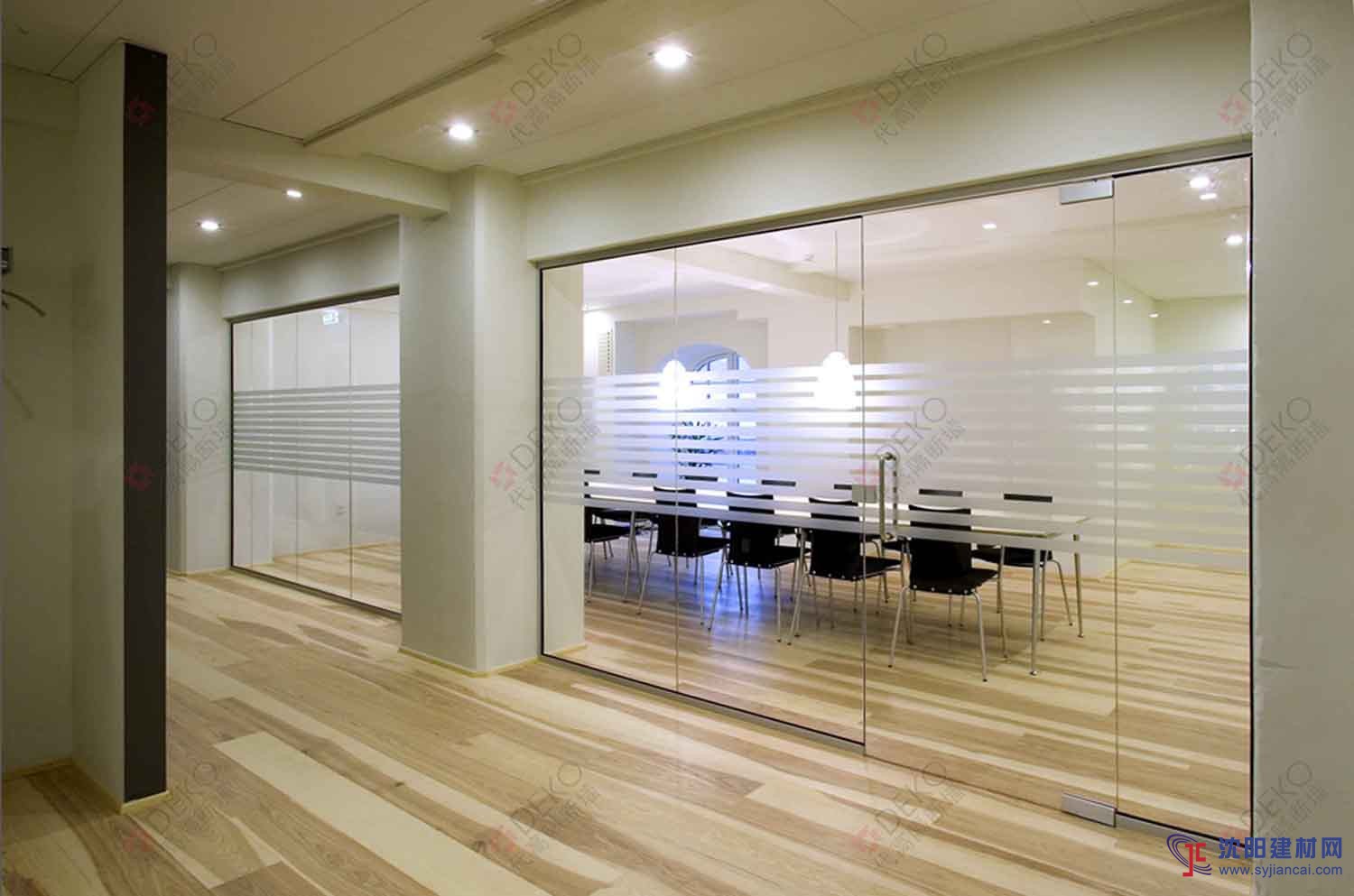 北京市豐臺區玻璃隔斷廠家安裝