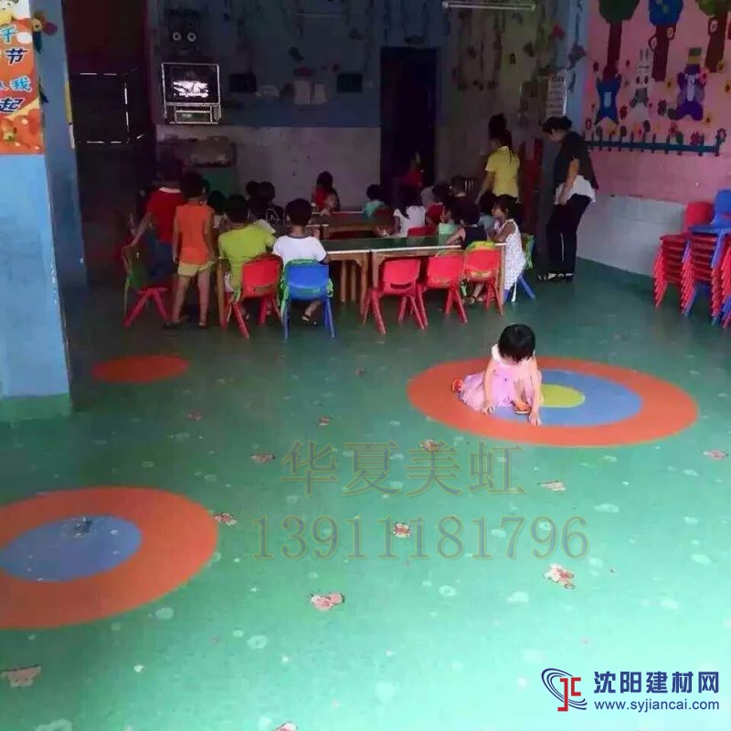 供應大連幼兒園地膠