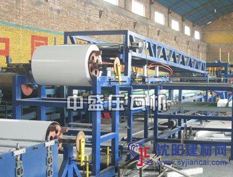 不同芯片的彩鋼復合機夾芯板