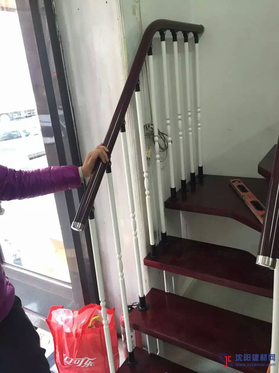 沈陽(yáng)樓梯，鋼木樓梯，閣樓樓梯廠家批發(fā)