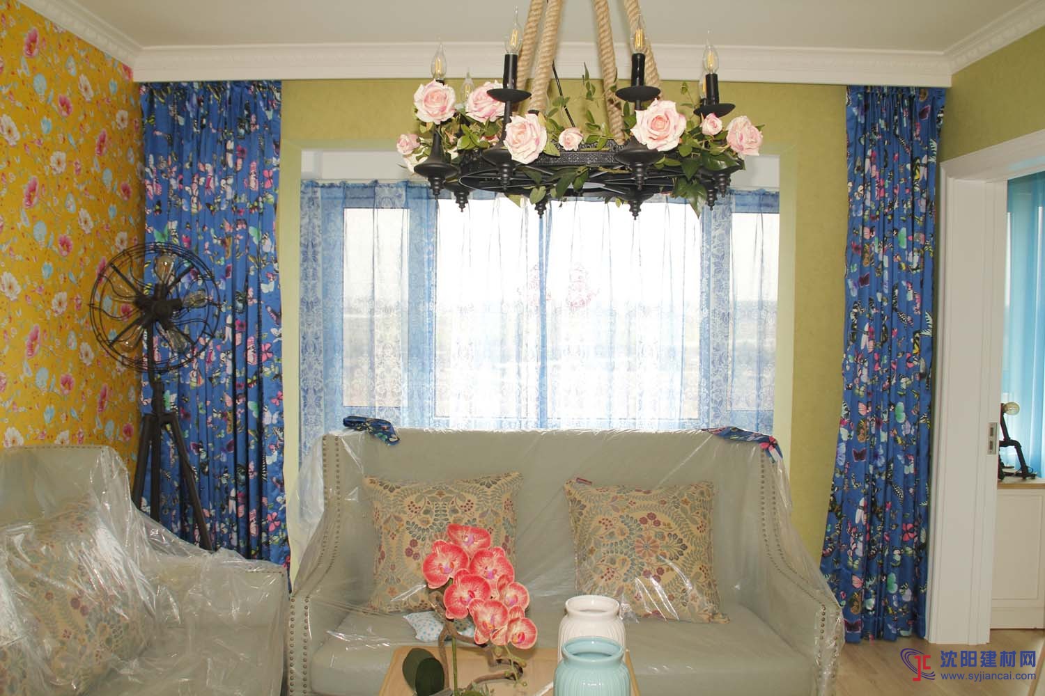 沈陽碧桂園鳳凰城家居布藝窗簾設計安裝