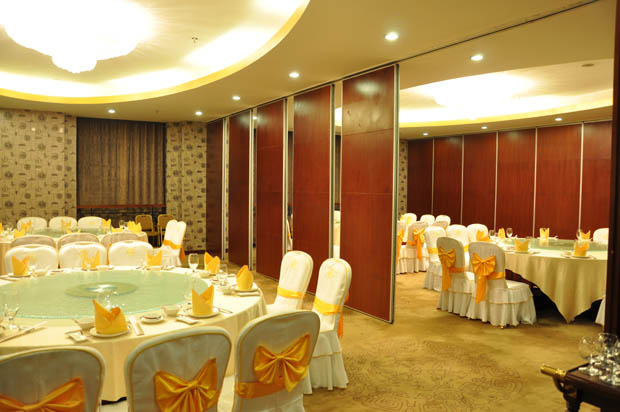 活動隔斷、移動隔斷、沈陽隔斷、酒店移動隔斷