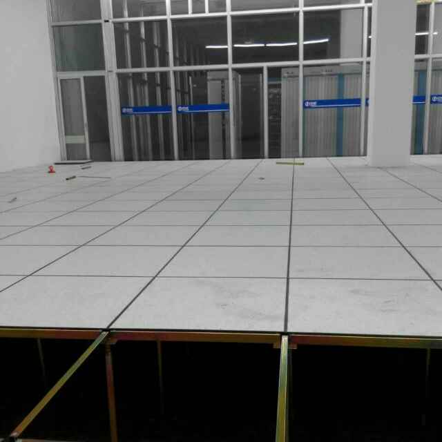 沈陽思蕊防靜電地板廠，陶瓷防靜電地板廠