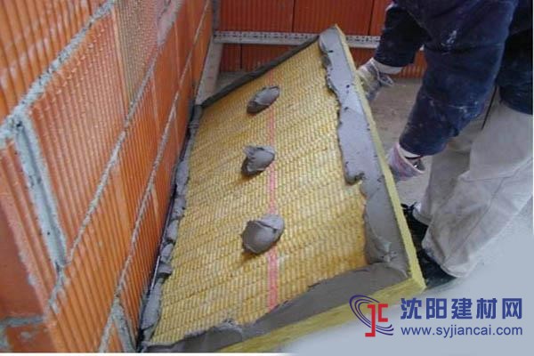 巖棉板優質廠家沈陽格瑞建材 外墻用國標玄武巖棉板