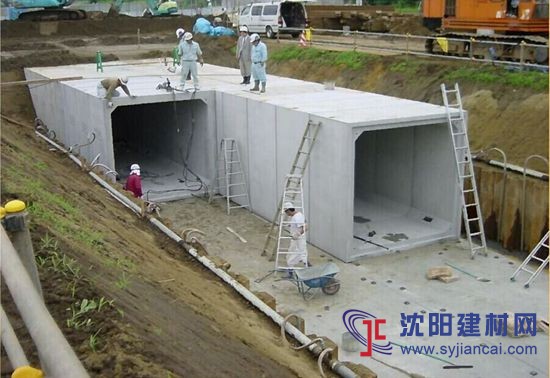 打造模具行業頂端質量優異加工精細，精益求精指導理念