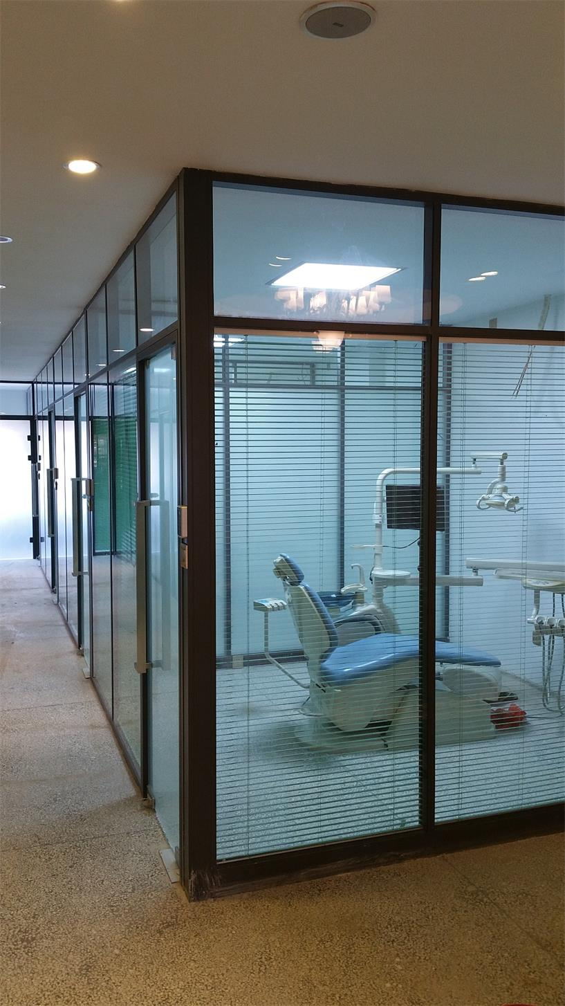 沈陽口腔牙所玻璃隔斷 高隔間墻 沈陽方科隔墻質優價廉