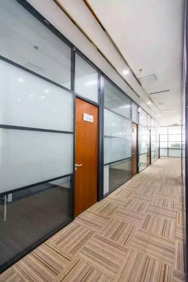 大連玻璃隔斷供應商