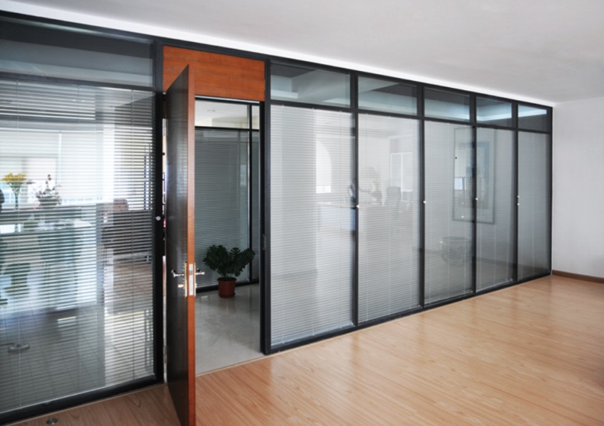 松原玻璃隔斷供應商_松原隔斷型材批發