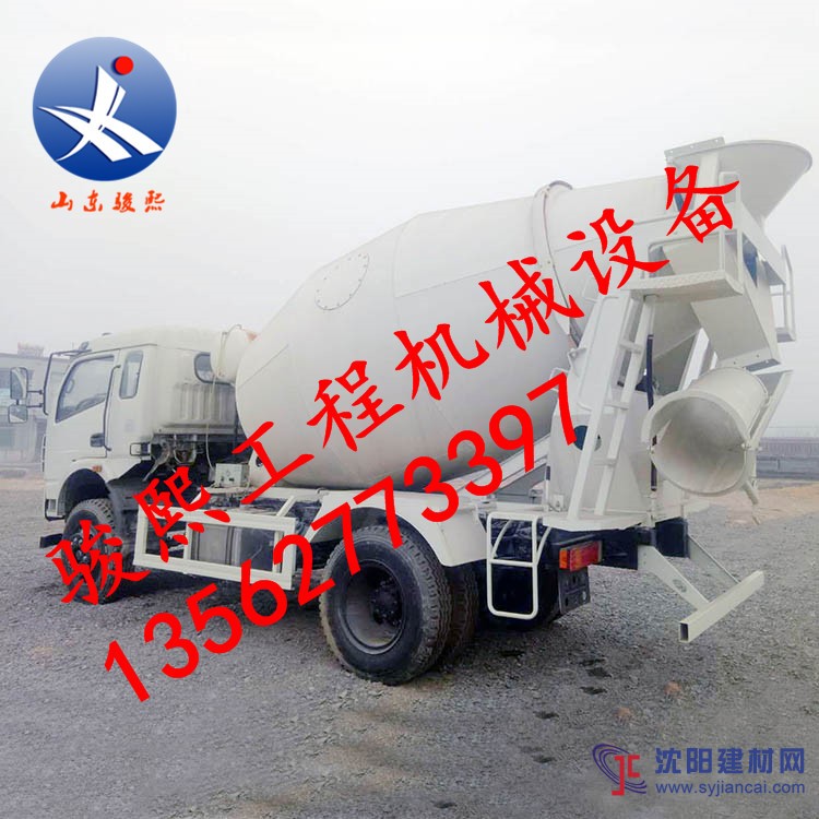 三輪混凝土攪拌車報價