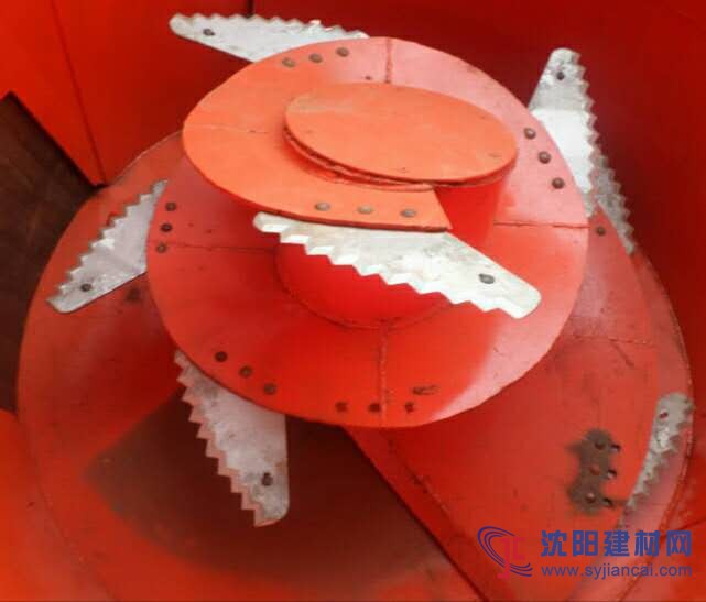 河南立式TMR飼料攪拌機