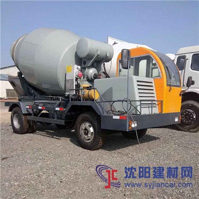 廣安多功能自攪拌混凝土攪拌車