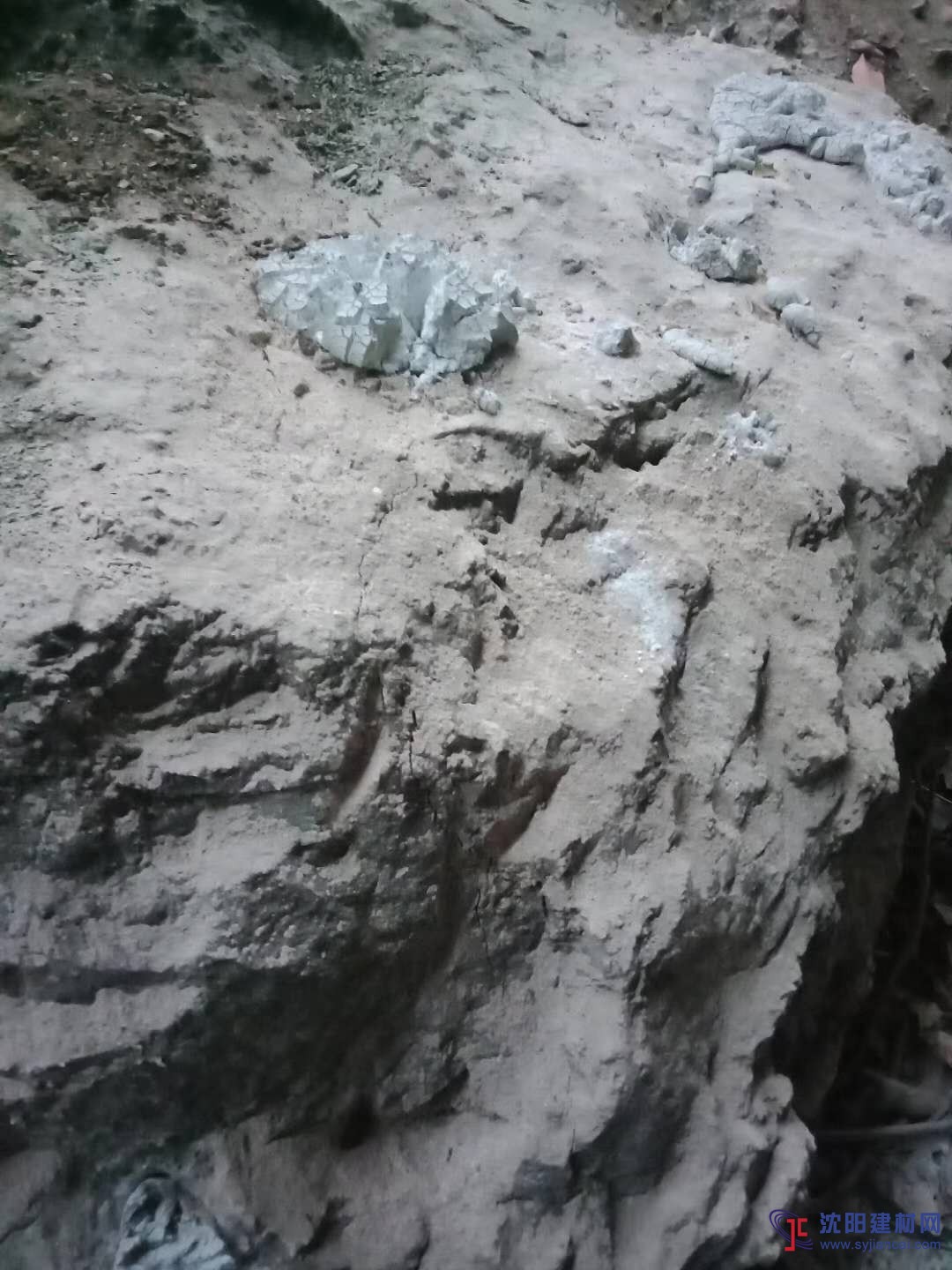 酒泉巖石無聲膨脹劑批發(fā)，混無聲破碎劑