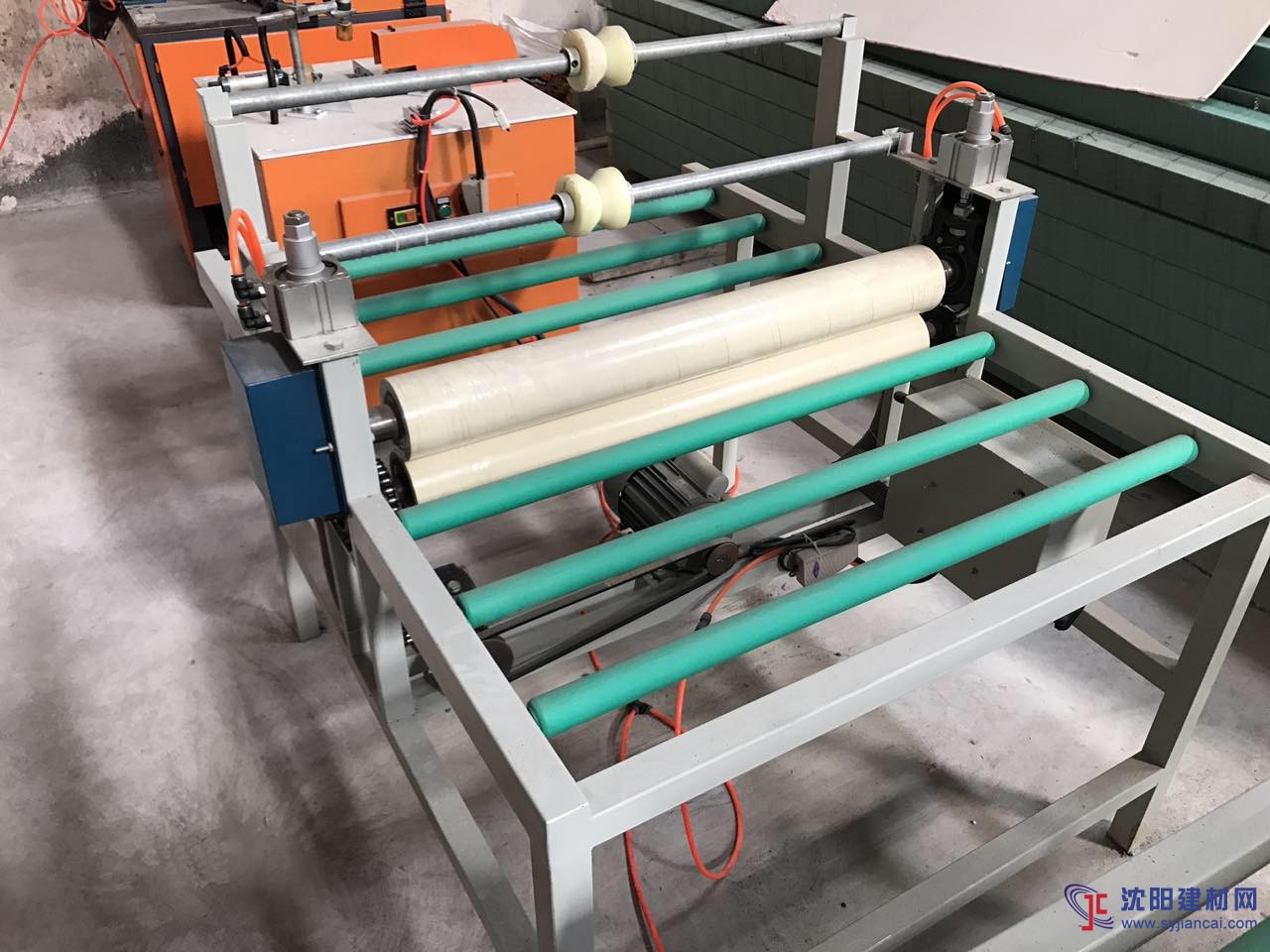 貼膜機(jī)、覆膜機(jī)、玻璃貼膜機(jī)、玻璃覆膜機(jī)