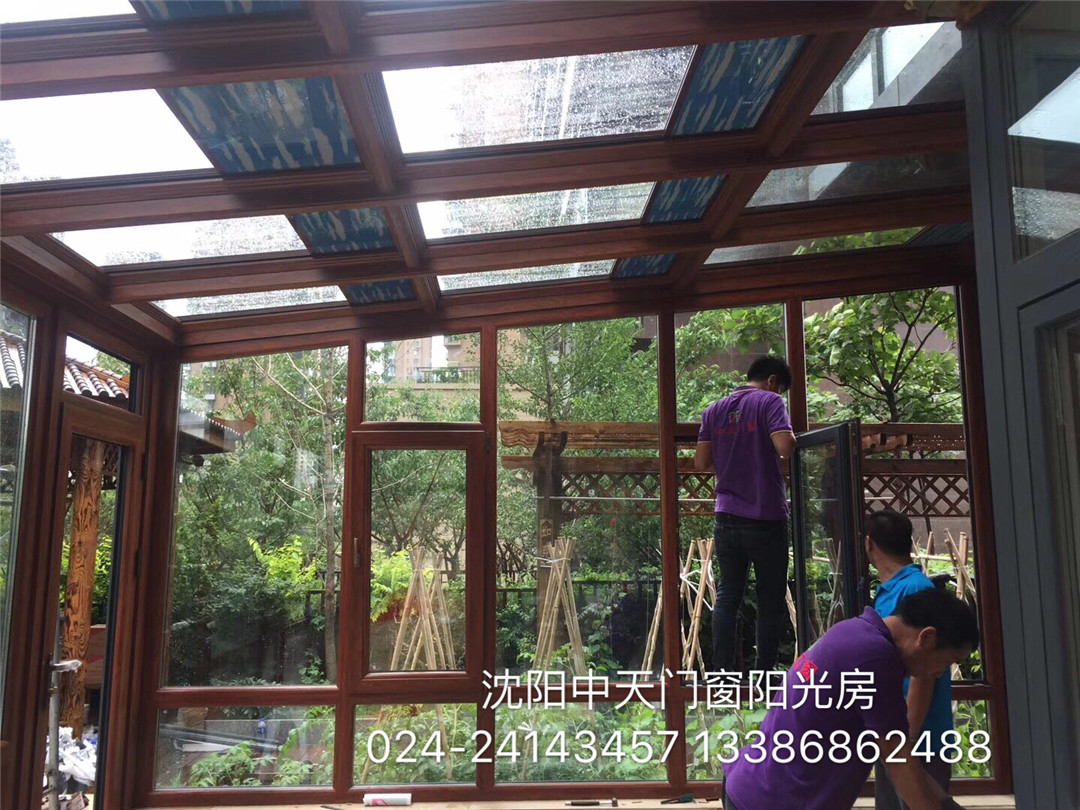 丹東中天門窗陽光房施工現場，陽光房s選