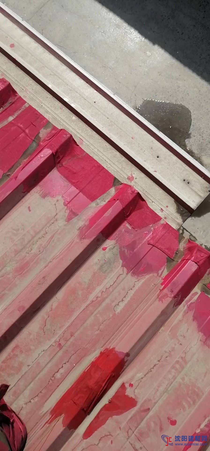 沈陽彩鋼板除銹翻新耐腐8年施工