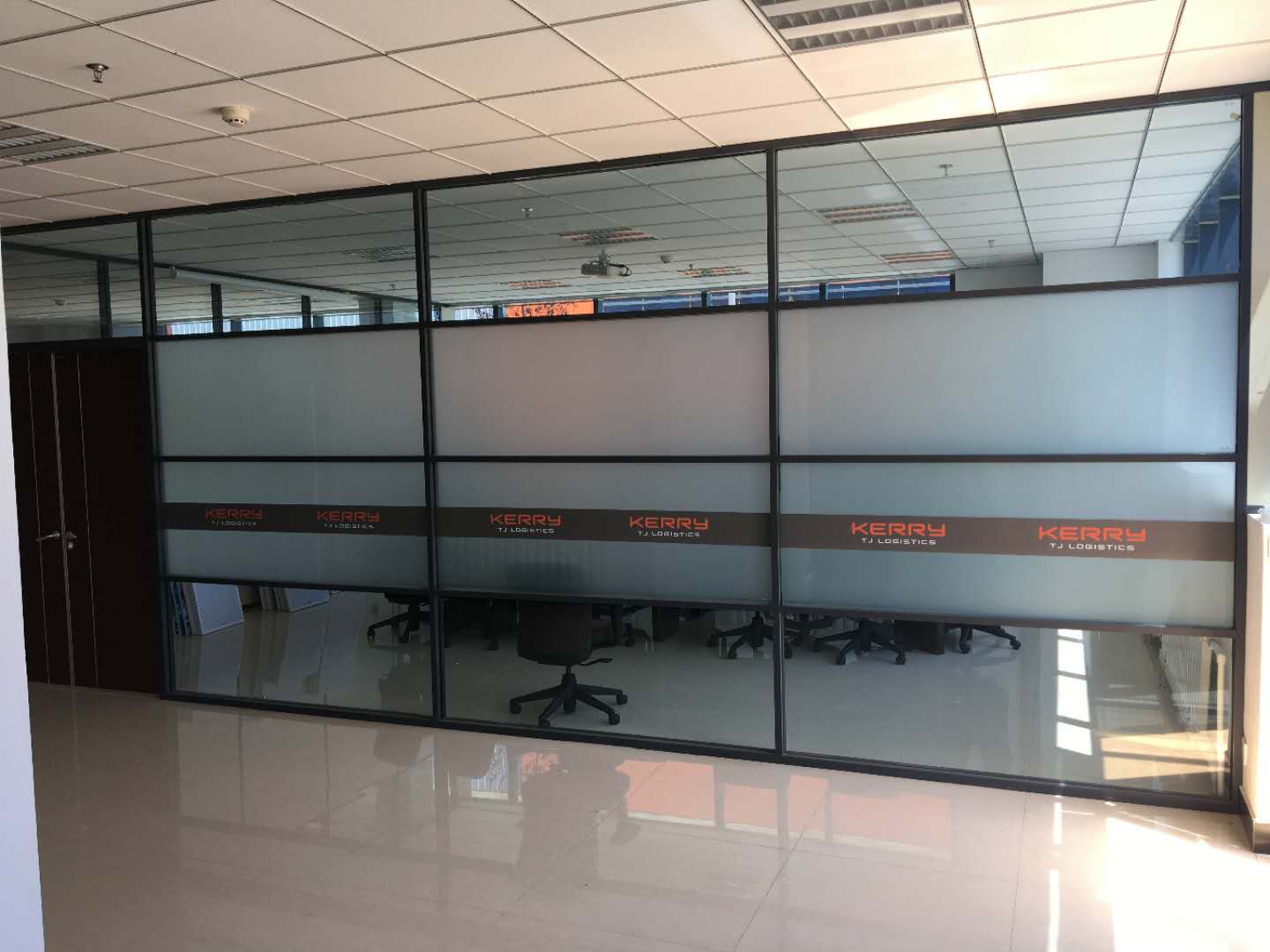 沈陽調光玻璃安裝電話，沈陽變色玻璃價格，