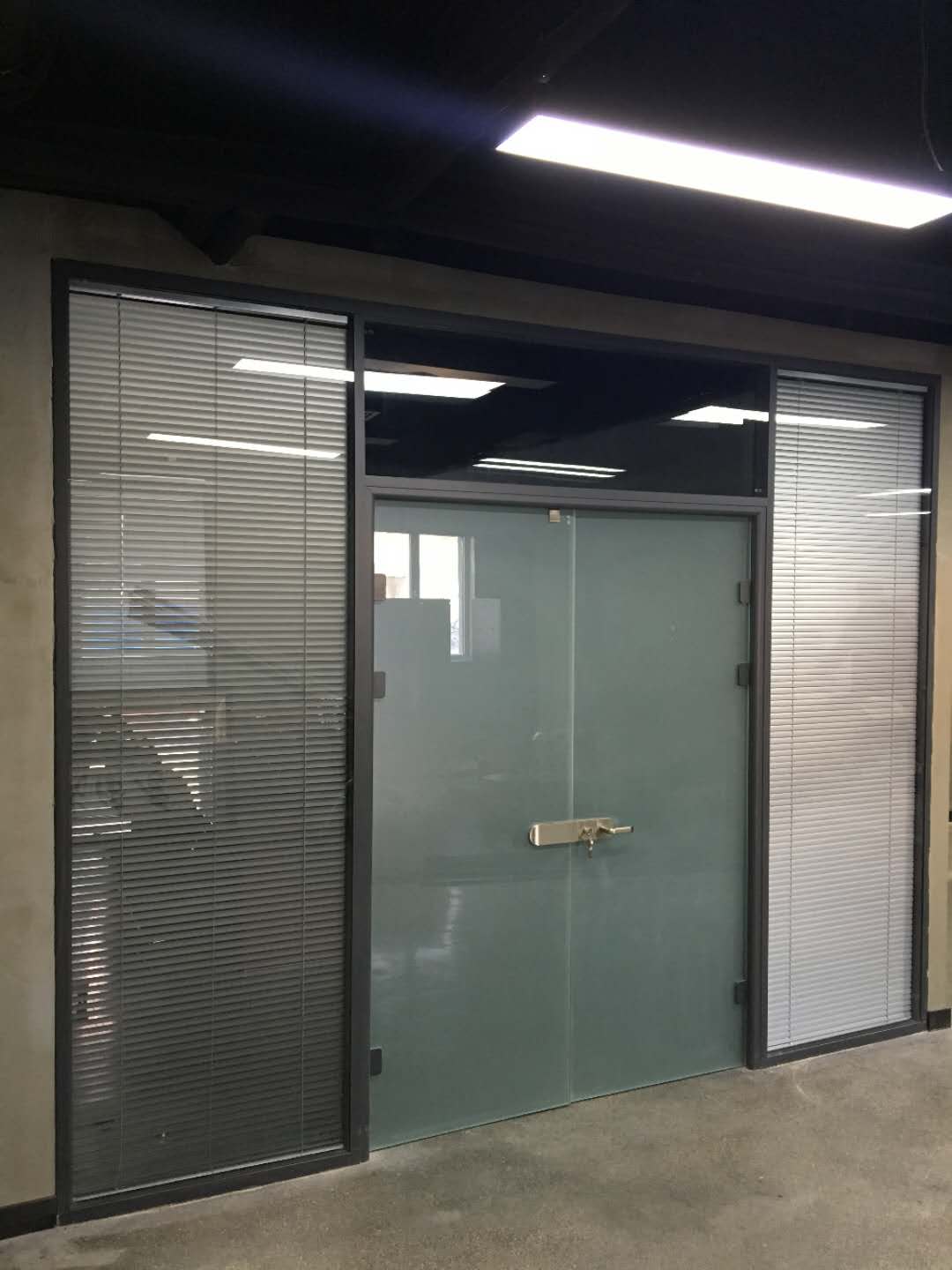 沈陽霧化玻璃，沈陽辦公室霧化玻璃