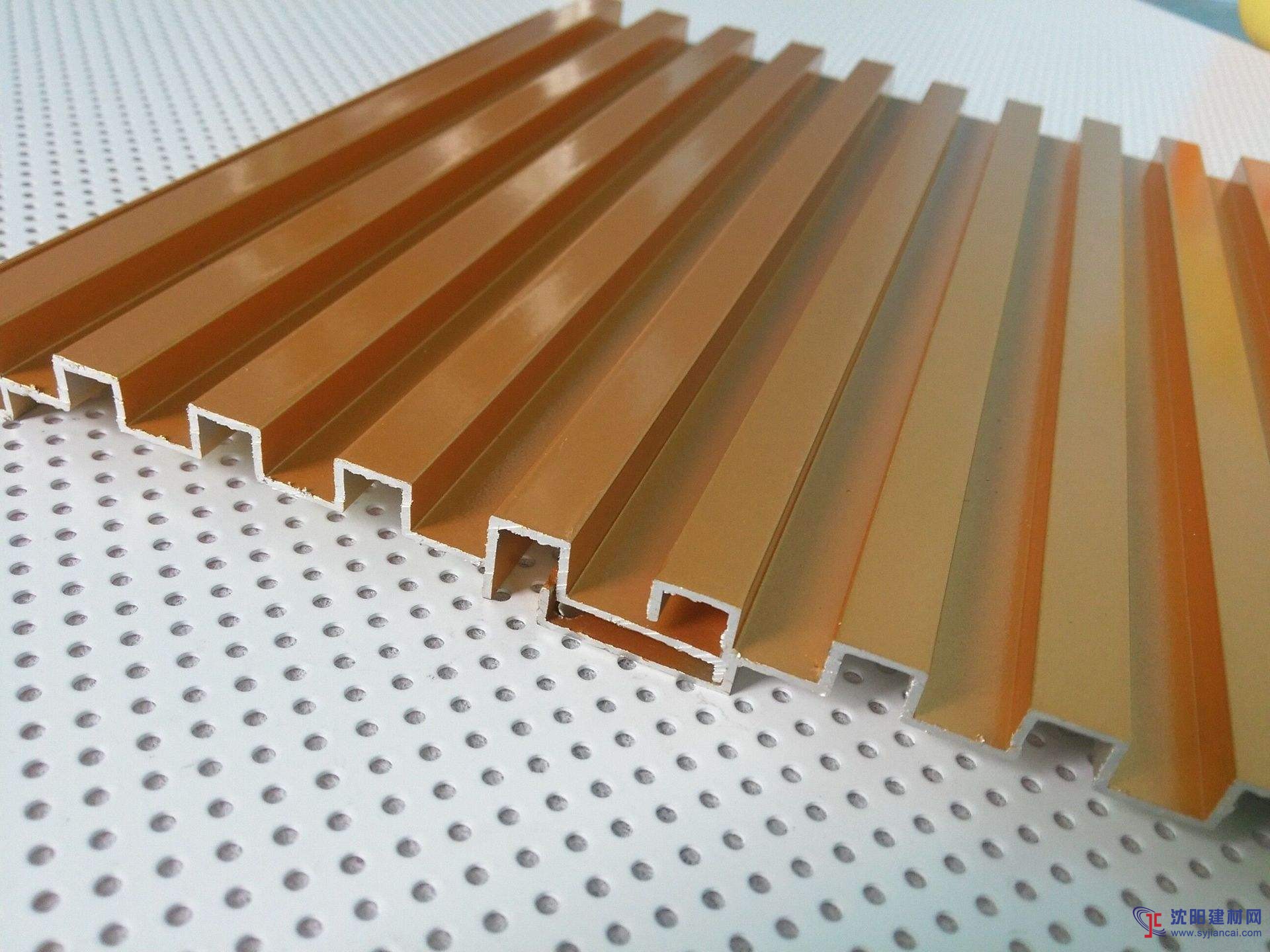 長城鋁單板 瓦楞鋁方通裝飾廠家定制 免費配送