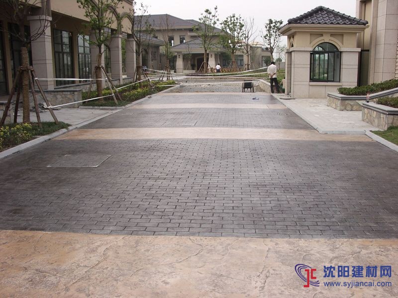營(yíng)口壓花地坪廠家直供 江蘇撰石景觀