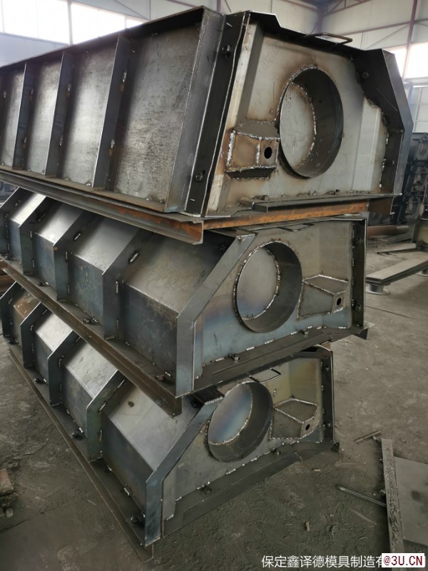 河堤擋土墻模具加工，階梯式生態擋土墻模定制