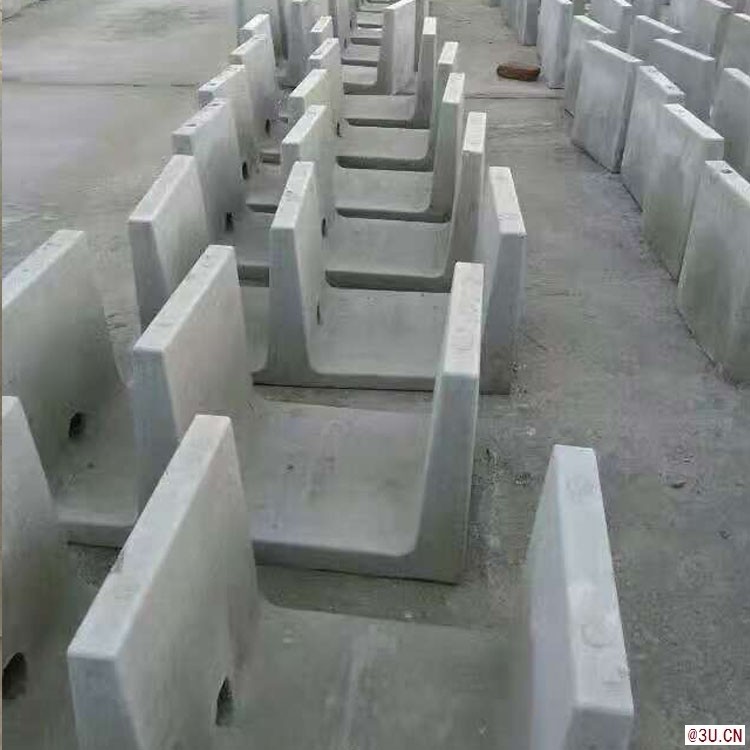 內蒙古排水槽模具 水泥排水槽模具加厚板材