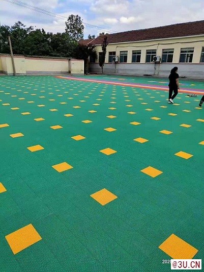 山東懸浮地板工廠生產幼兒園地面鋪裝新材料