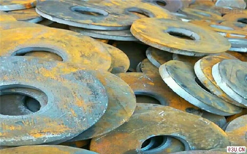 山東聊城金屬法蘭墊片平衡軸殼法蘭