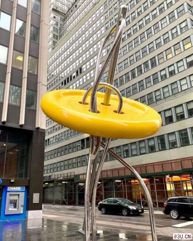 杭州步行街紐扣不銹鋼雕塑 穿針引線(xiàn)扣子雕塑定制